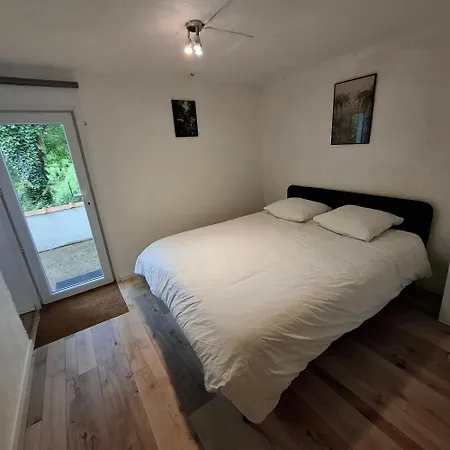 Apartman Le Six Cent Dix Huit *